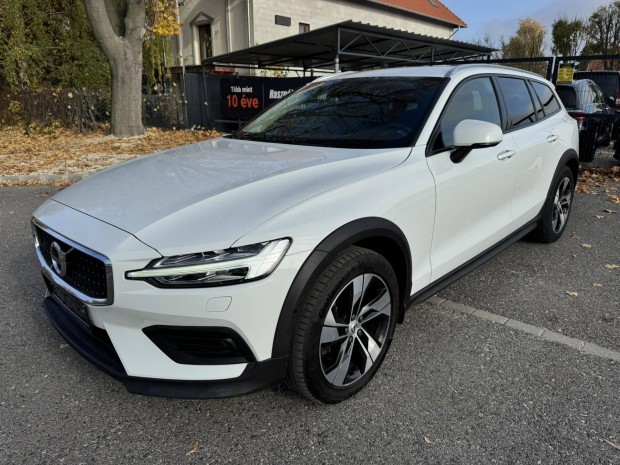 Volvo V60 2.0 D [D4] Cross Country AWD Geartron...